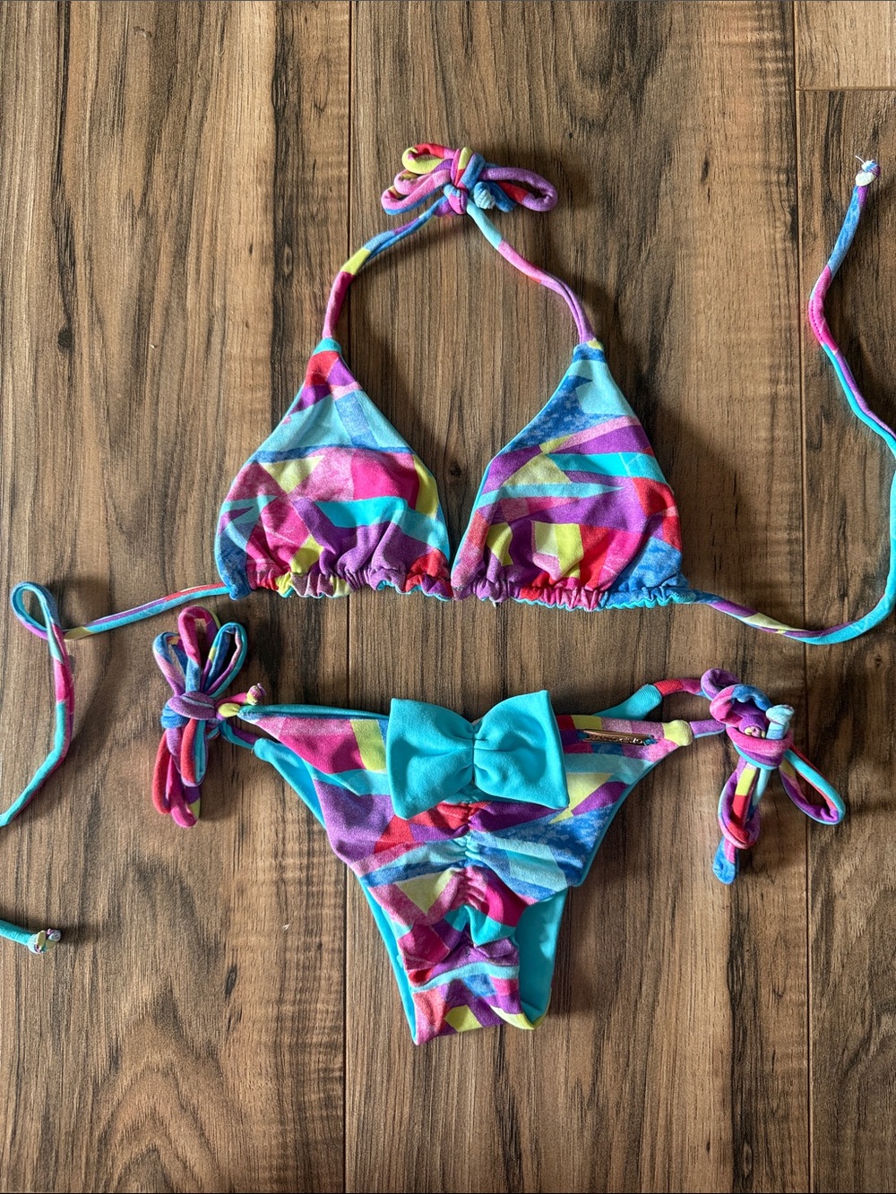 Multicolor Geometric Triangle Bikini with Turquoise Bow back